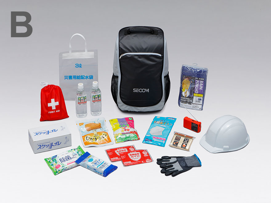 B. 27,000円相当の防災備蓄品(避難用持ち出しセット)